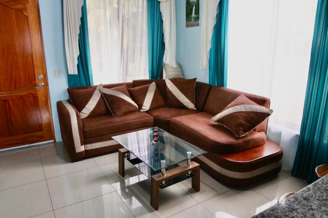 Las Pavitas Cottages La Fortuna Buitenkant foto